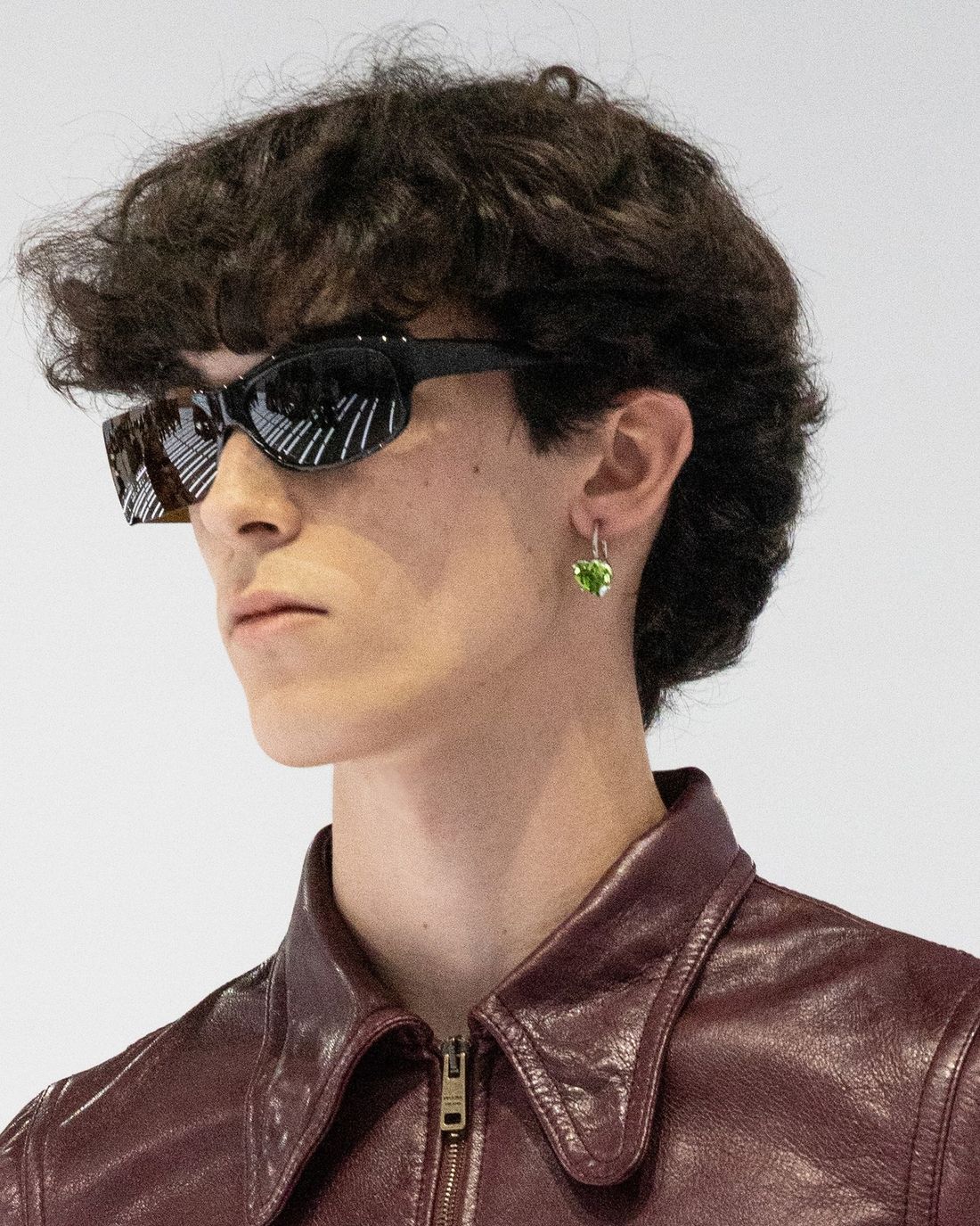 Prada — серьга и кольца в одном образе